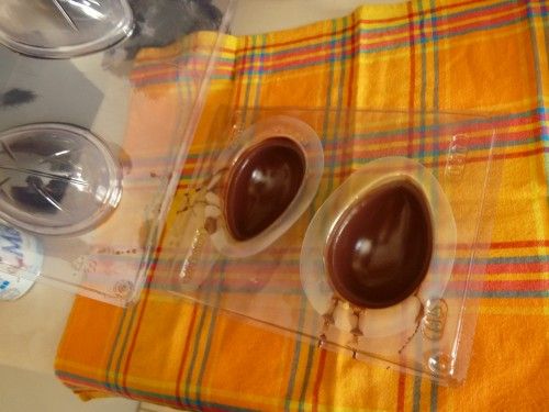 Como desenformar ovo de chocolate na páscoa