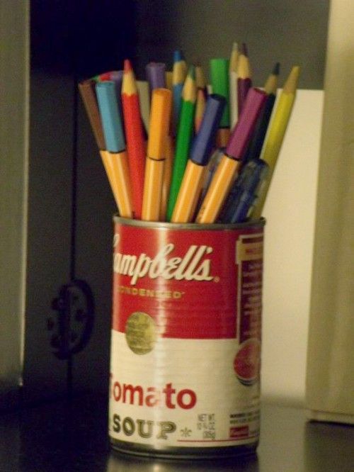 Porta lápis e canetinhas: lara de Campbell's Soup.