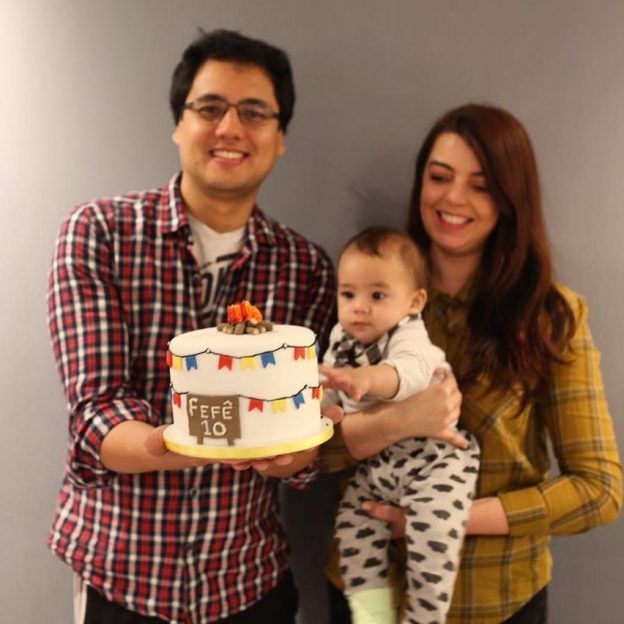 Bolos de mesversário do bebê da Lia Camargo, Fefê. Bolo de 10 meses, tema festa junina. Por Bolos da Cíntia.